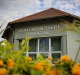 Pusztaszabolcs Város Önkormányzat Képviselő-Testülete 2025. április 16-i rendkívüli nyílt ülésének jegyzőkönyve